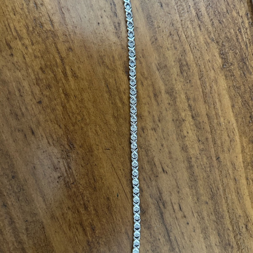 Sterling silver tennis bracelet - Picture 3 of 7